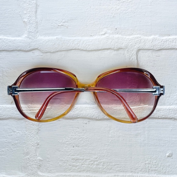 VIENNALINE | Vintage Ambre Oval Eye Glasses Made In Austria - Picture 3 of 10